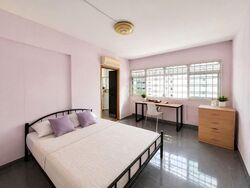 Blk 831 Jurong West Street 81 (Jurong West), HDB Executive #553907811